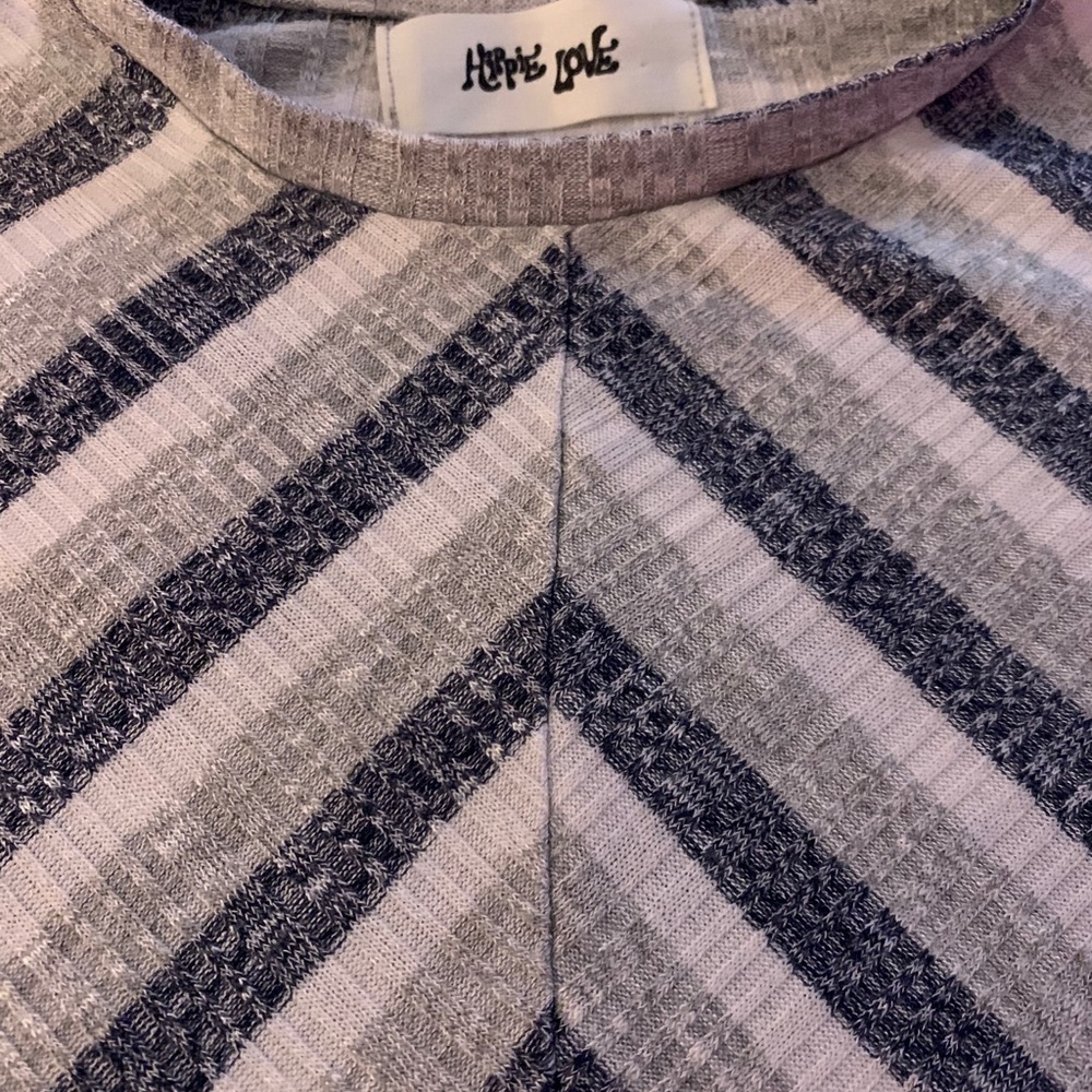Shirt - Picture 2 of 2